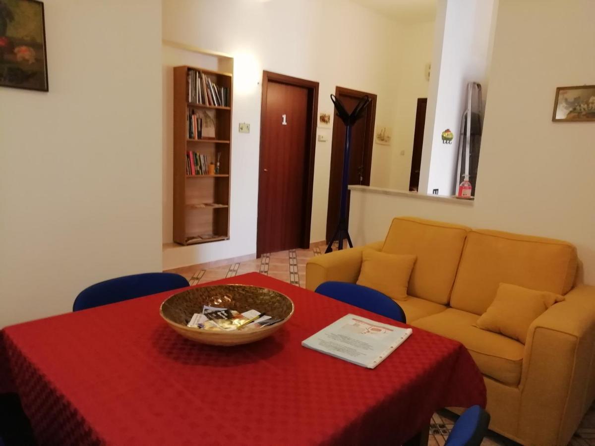 Casa Claudia Hotel Palermo Luaran gambar