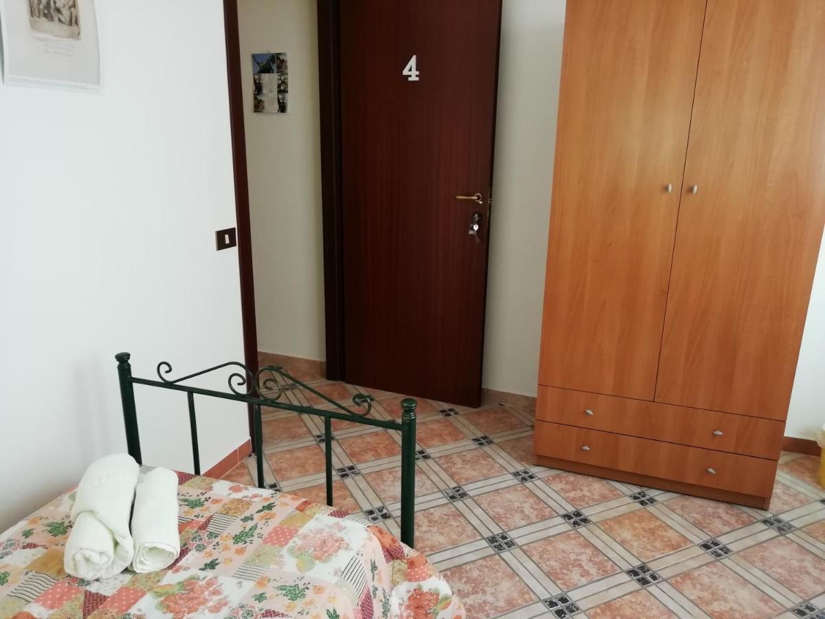 Casa Claudia Hotel Palermo Luaran gambar