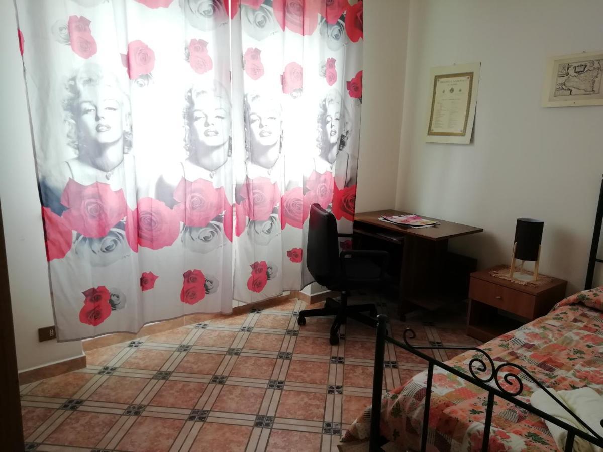 Casa Claudia Hotel Palermo Luaran gambar
