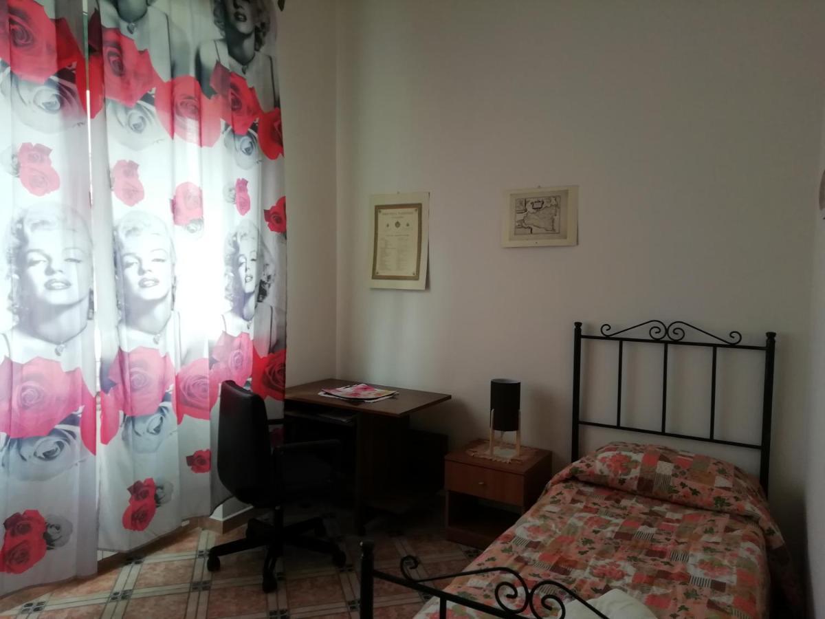 Casa Claudia Hotel Palermo Luaran gambar
