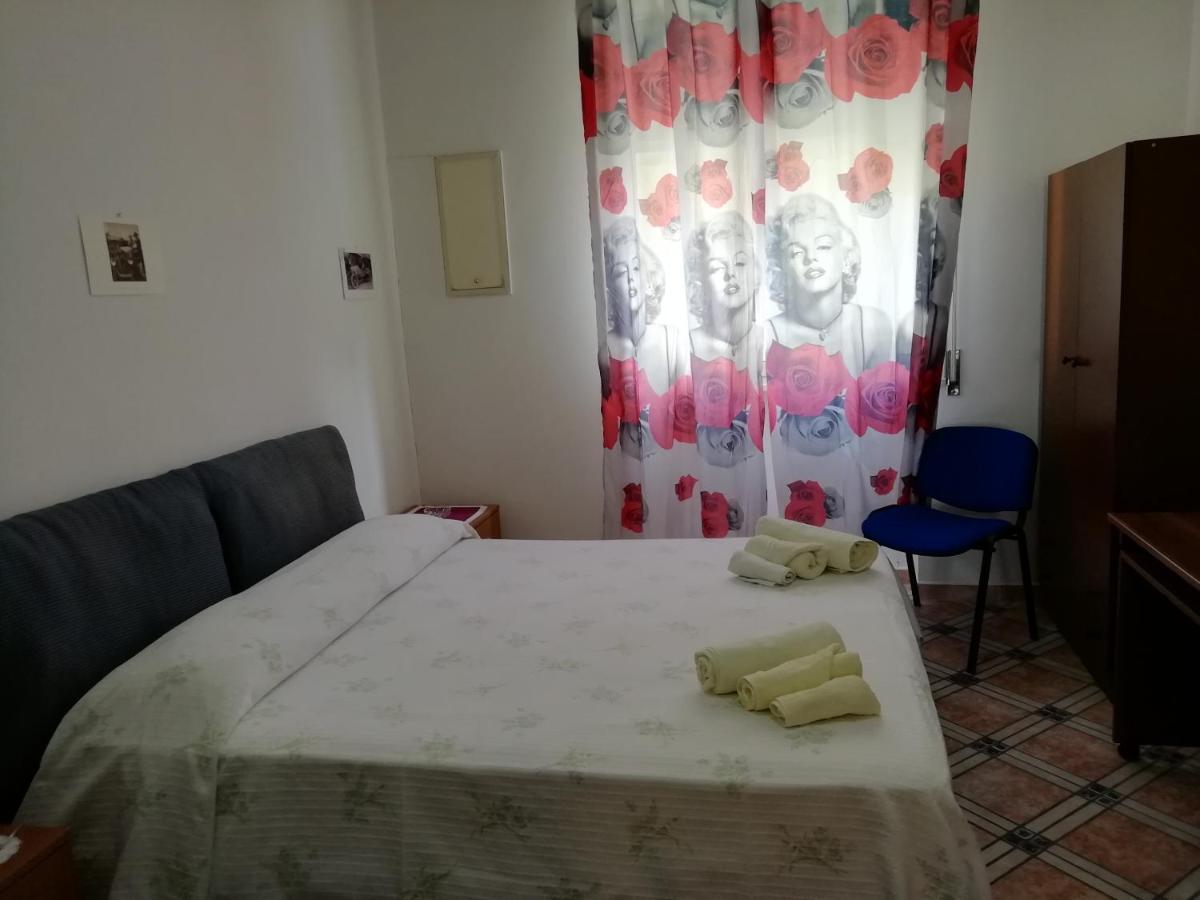 Casa Claudia Hotel Palermo Luaran gambar