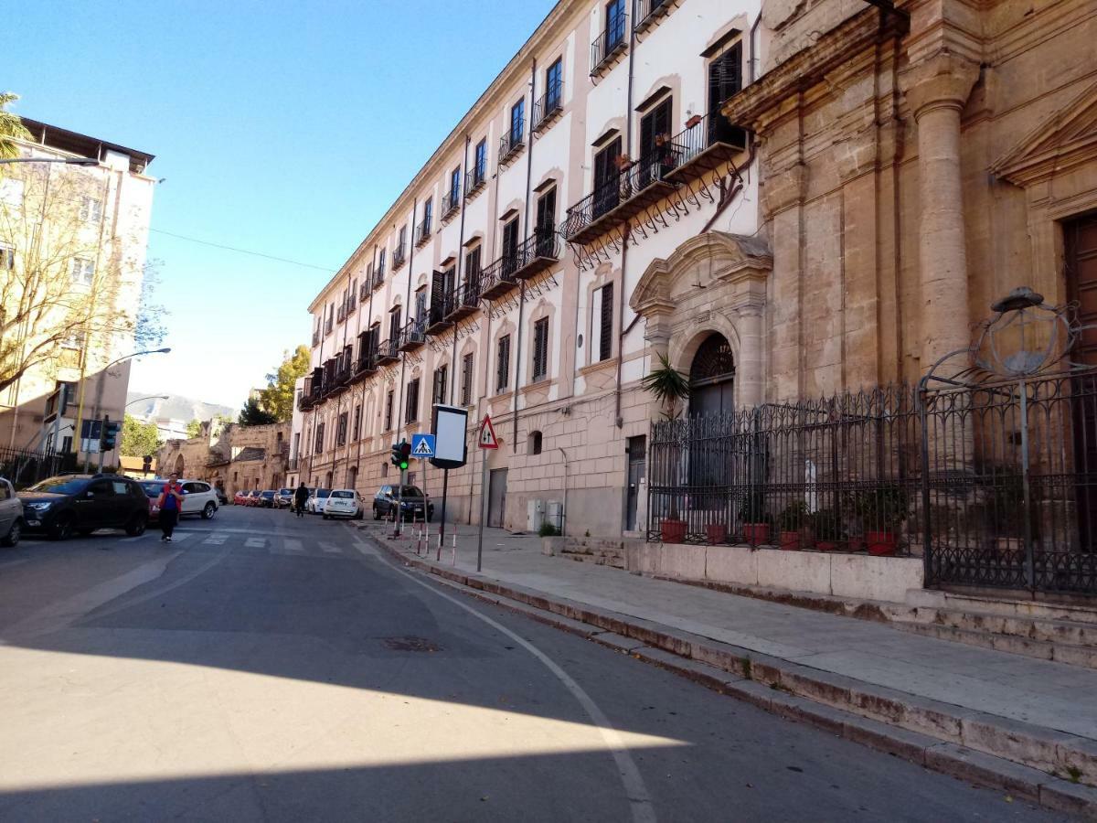 Casa Claudia Hotel Palermo Luaran gambar