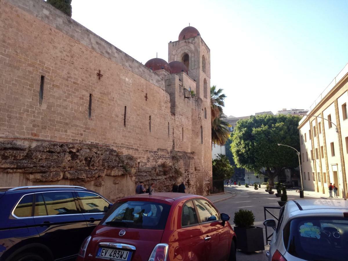 Casa Claudia Hotel Palermo Luaran gambar